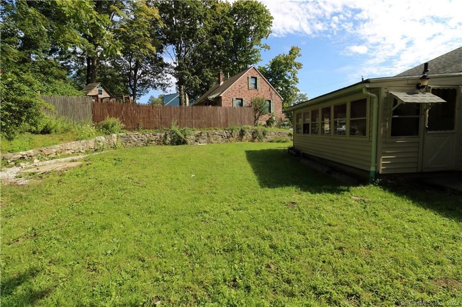 5 Ticonderoga Drive Photo 32