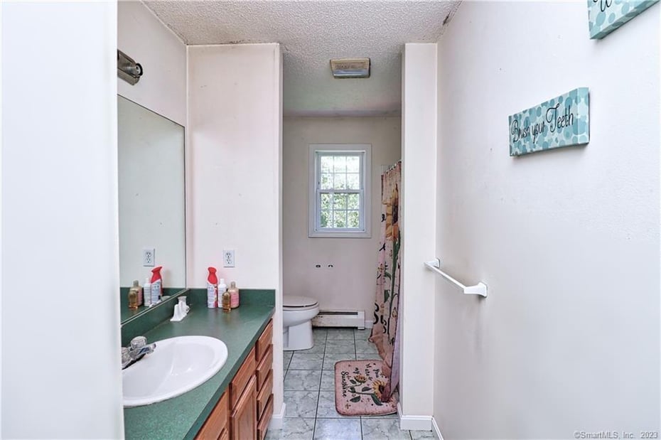 66 Stonehouse Way Photo 11