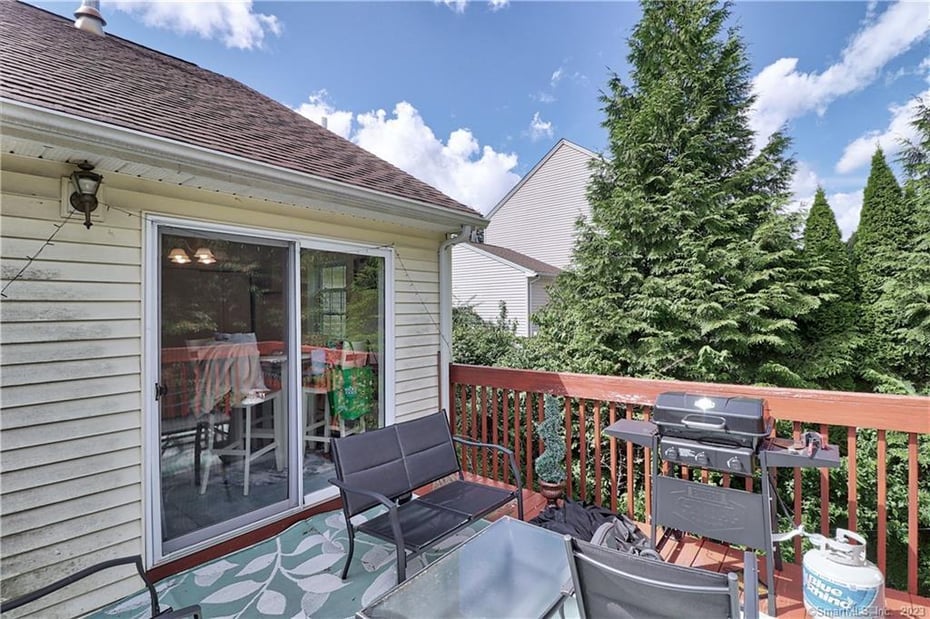 66 Stonehouse Way Photo 29