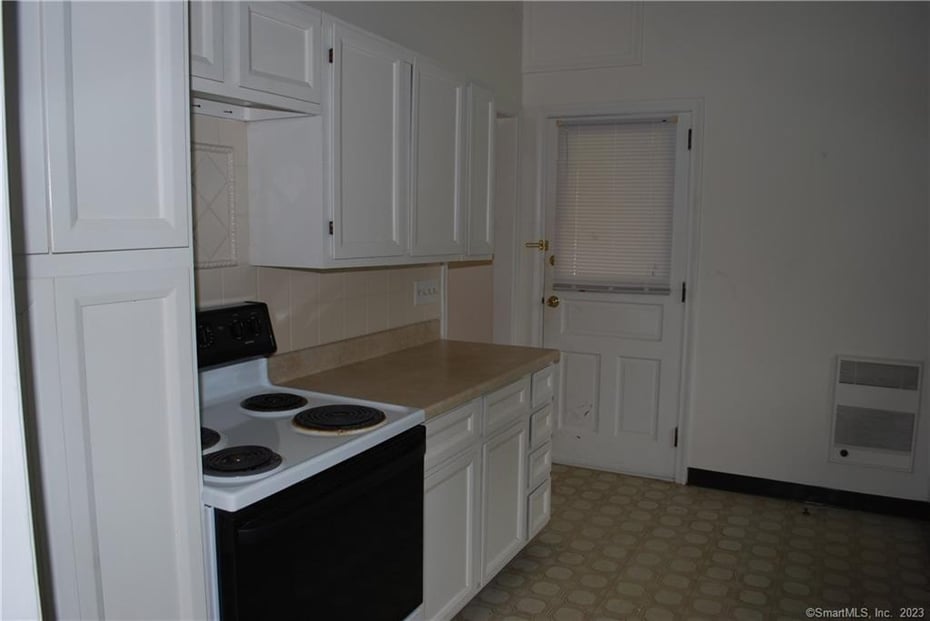 168 West Main Street Photo 6