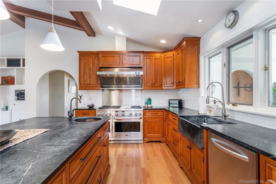 27 Trotta Lane Photo 15