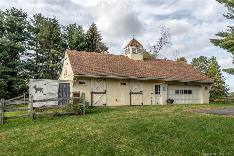 27 Trotta Lane Photo 35