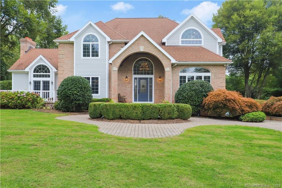 42 Munko Drive Photo 1