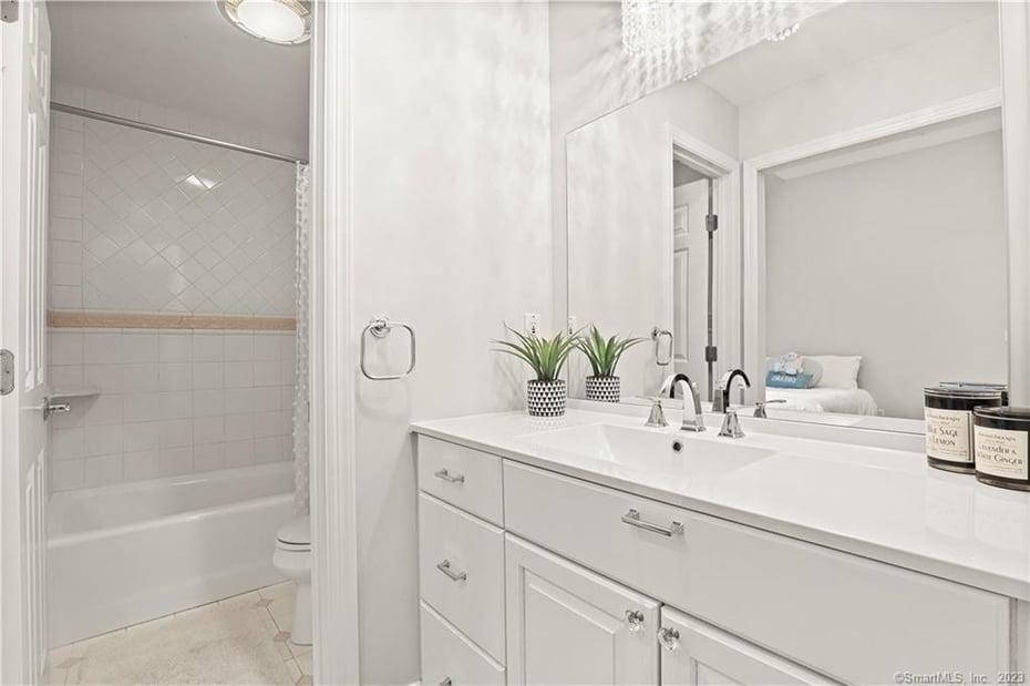 42 Munko Drive Photo 28