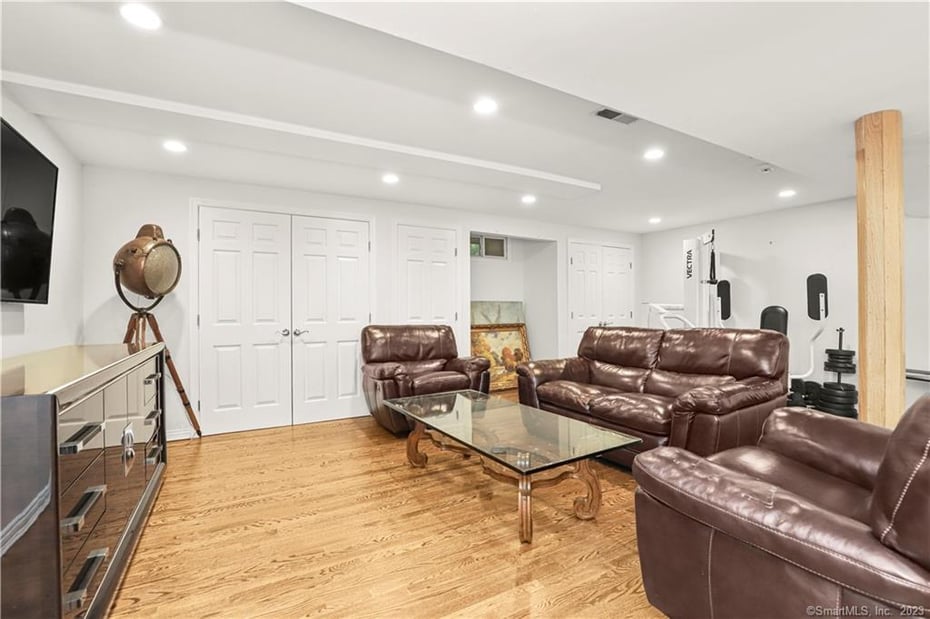 42 Munko Drive Photo 30