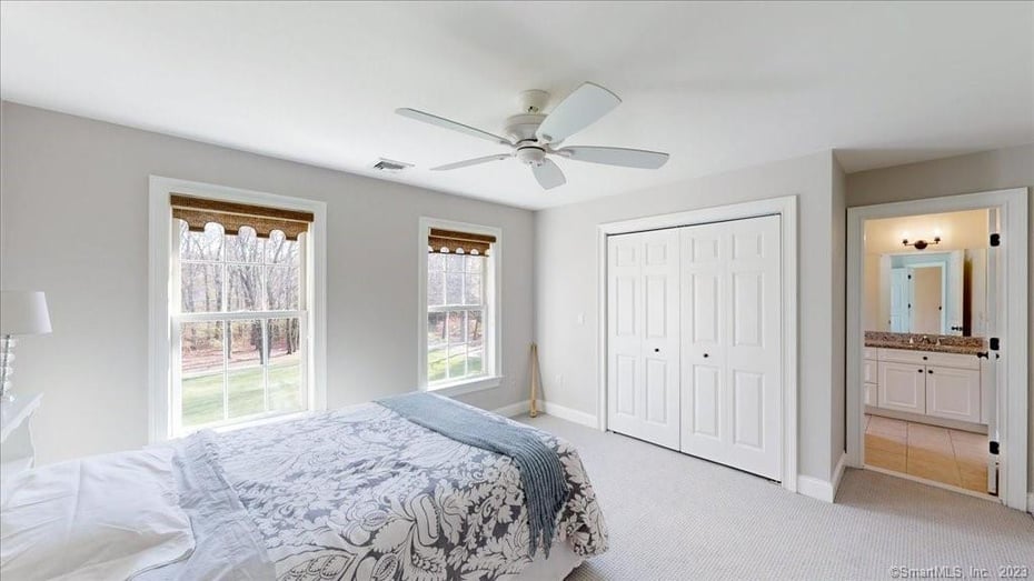 26 Holcomb Street Photo 18