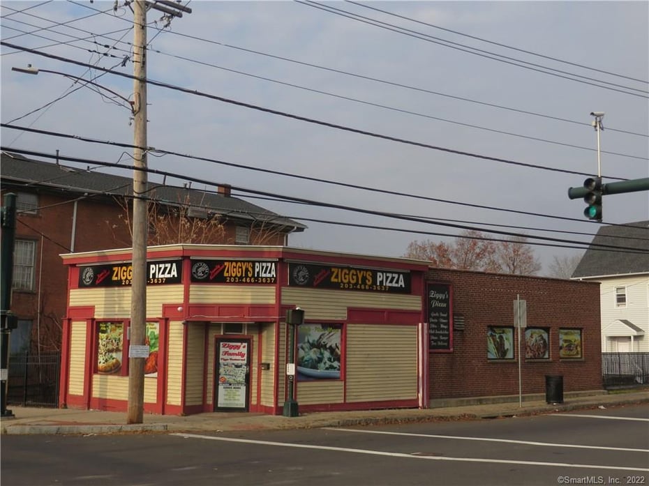 36 East Grand Avenue Photo 2