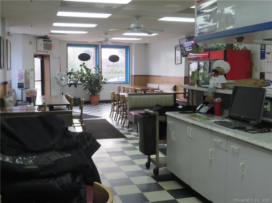 36 East Grand Avenue Photo 11