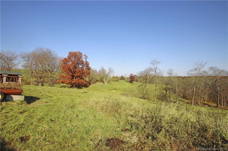 1 Woodchuck Lane Photo 24