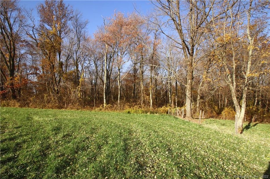 1 Woodchuck Lane Photo 26