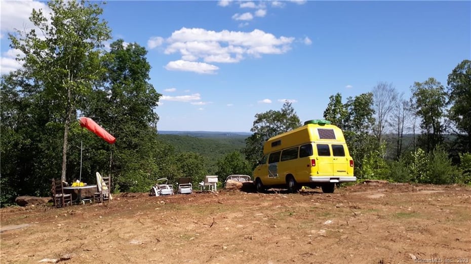 99 Old Yellow Mountain Road Photo 5