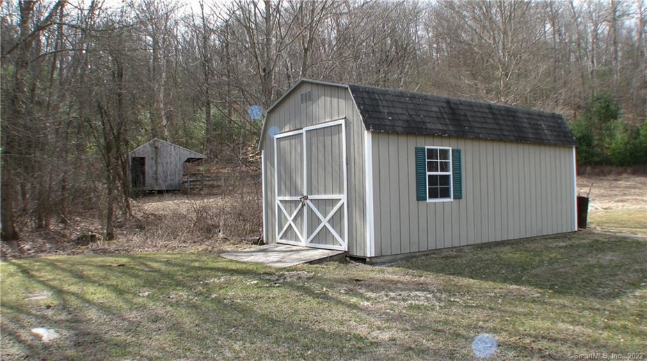 544 Litchfield Road Photo 2