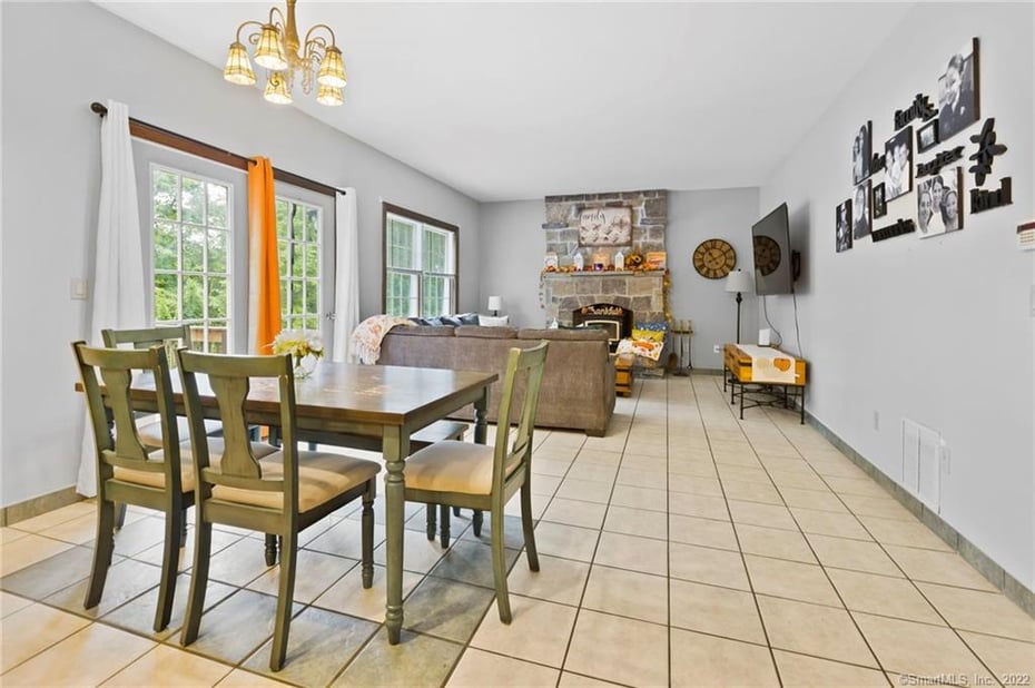 111 40 Acre Mountain Road Photo 4