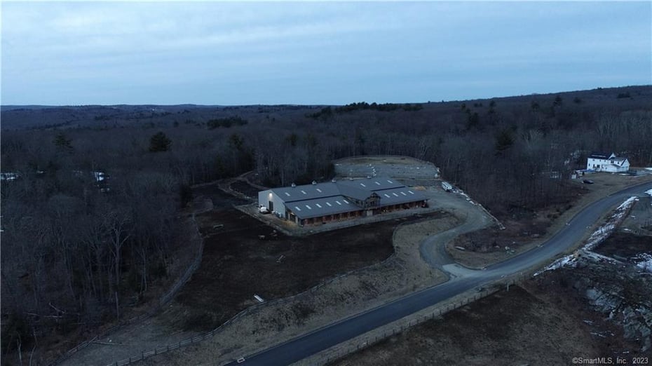 485 Plymouth Road Photo 2