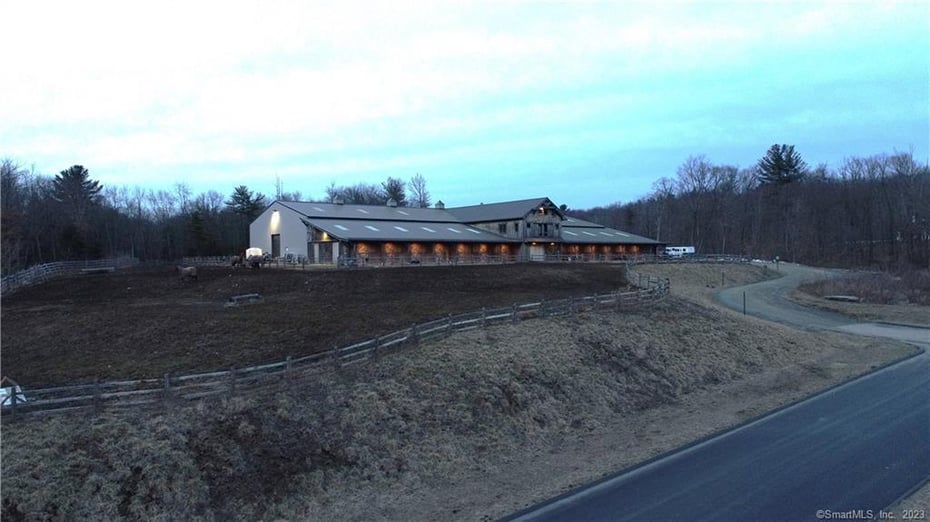 485 Plymouth Road Photo 5