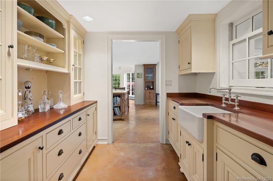 24 Sunset Farm Road Photo 12