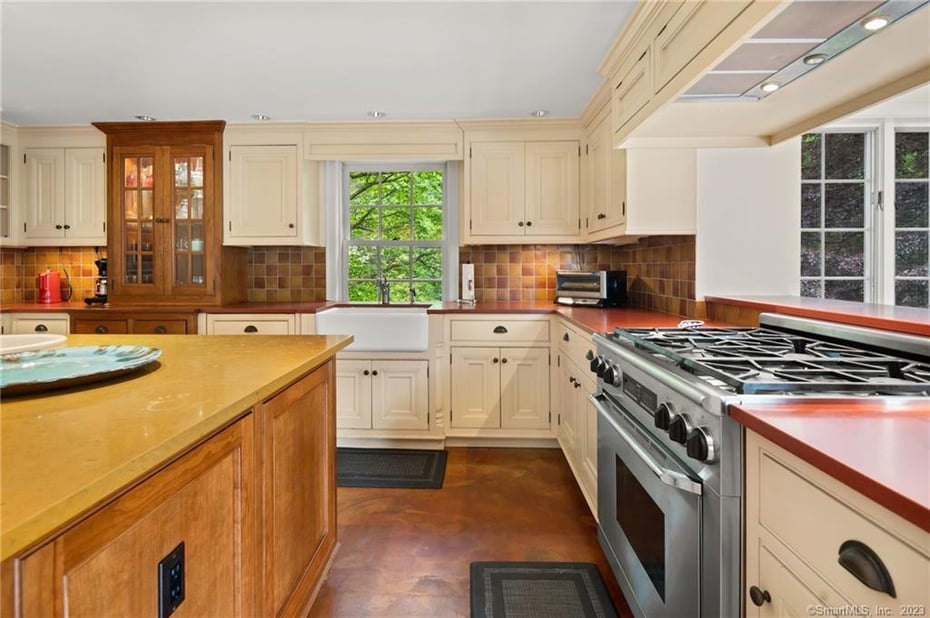 24 Sunset Farm Road Photo 15