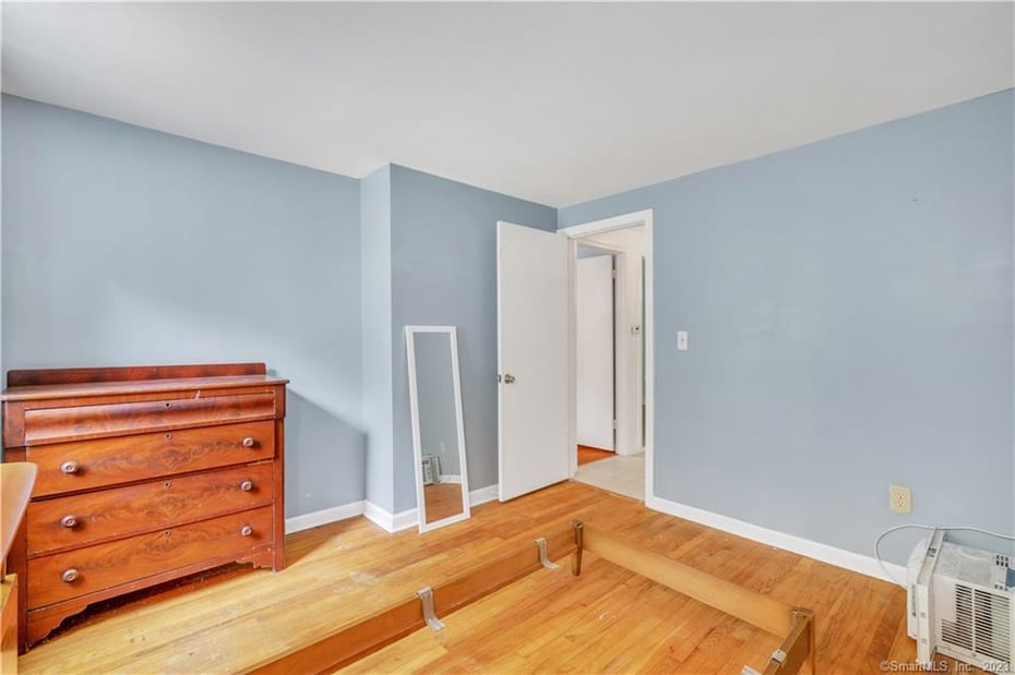 85 Shafer Road Photo 6