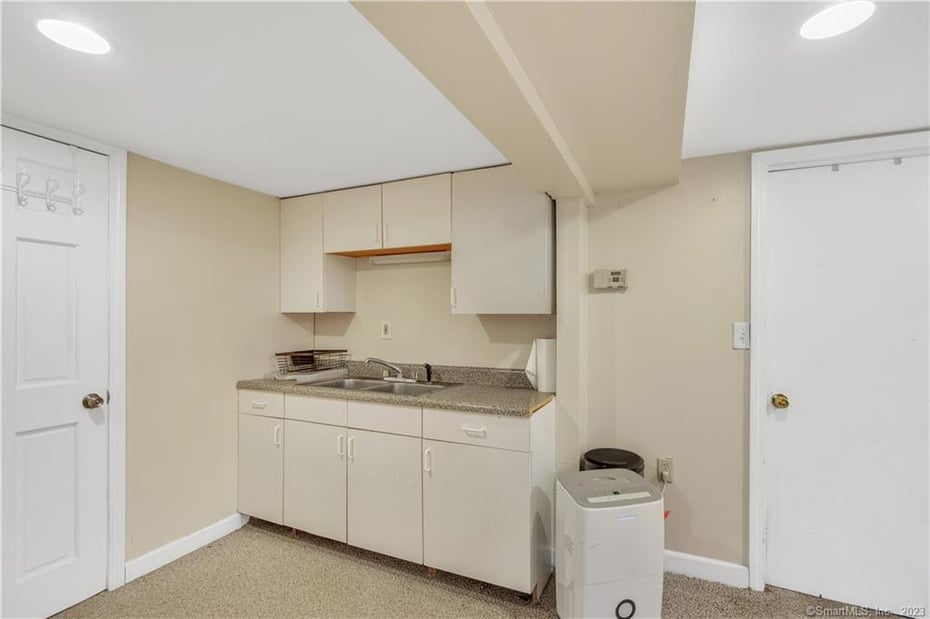 85 Shafer Road Photo 17