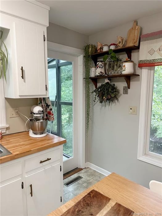 223 River Road Photo 19