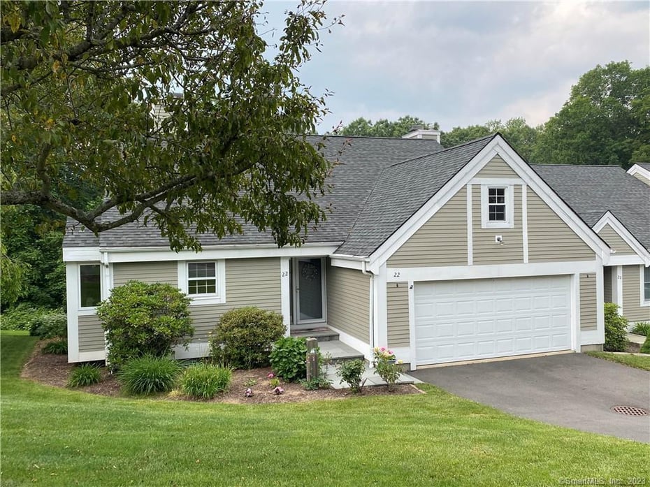22 Legend Hill Road Photo 1