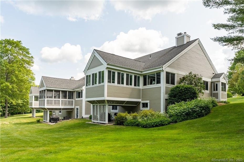 22 Legend Hill Road Photo 4