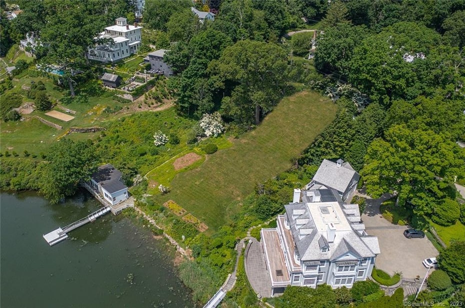 319 Harbor Road Photo 7
