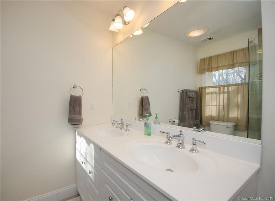 92 Old Nod Road #Rear Photo 11