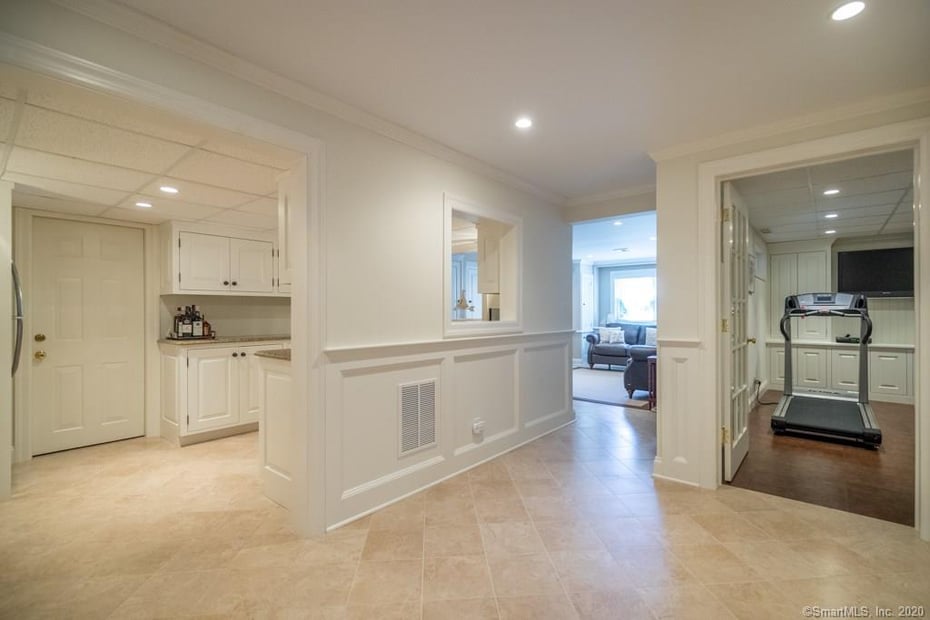 9 Thomas Place Photo 28