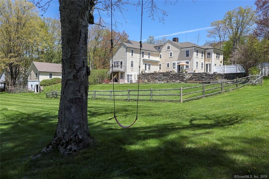 144 Litchfield Road Photo 1