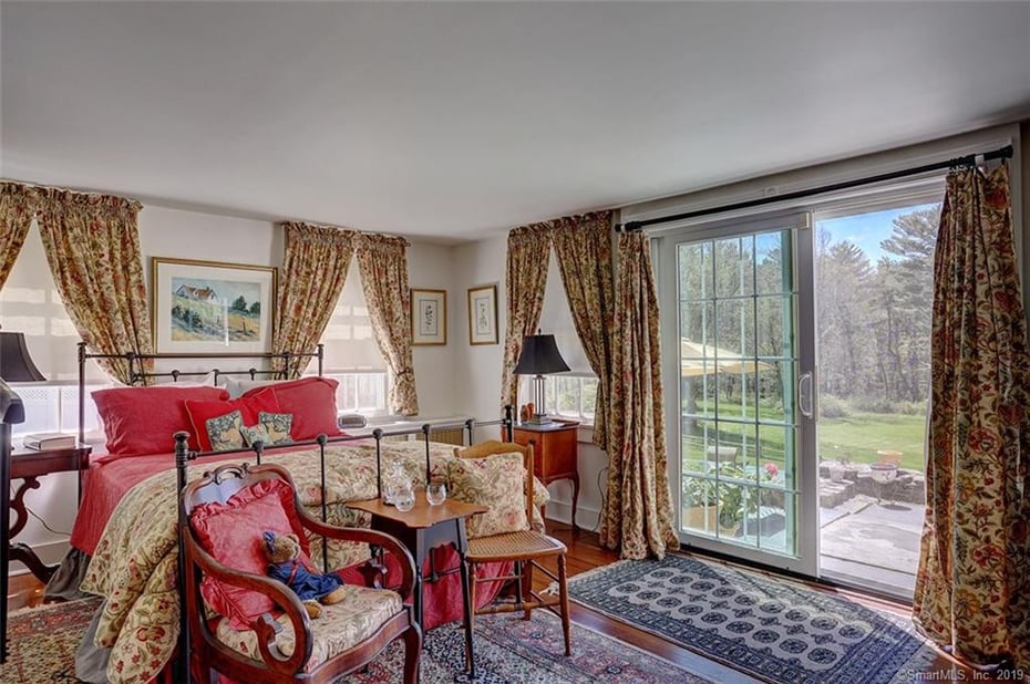144 Litchfield Road Photo 19