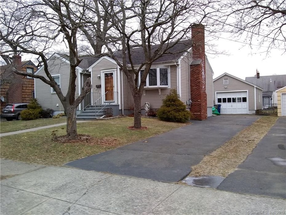 465 Goldenrod Avenue Photo 1