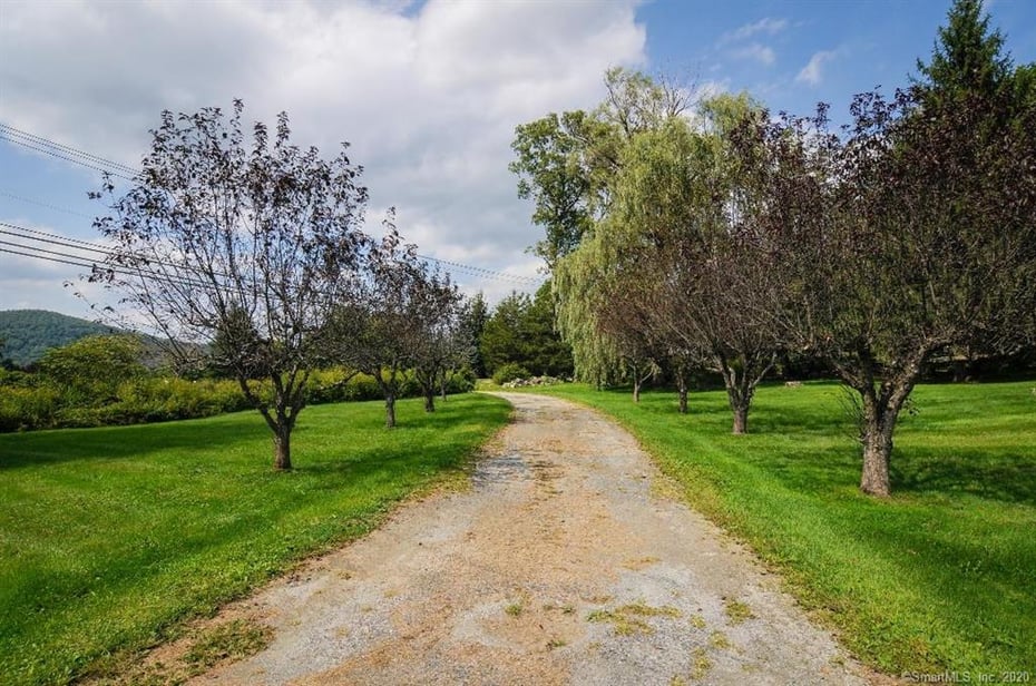 184 Chestnut Land Road Photo 4