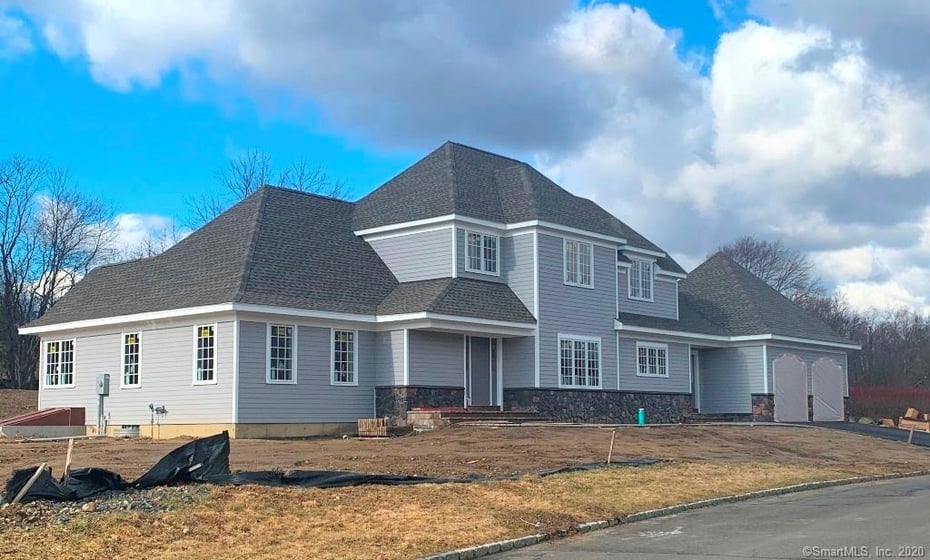 19 Somerset Drive Photo 1