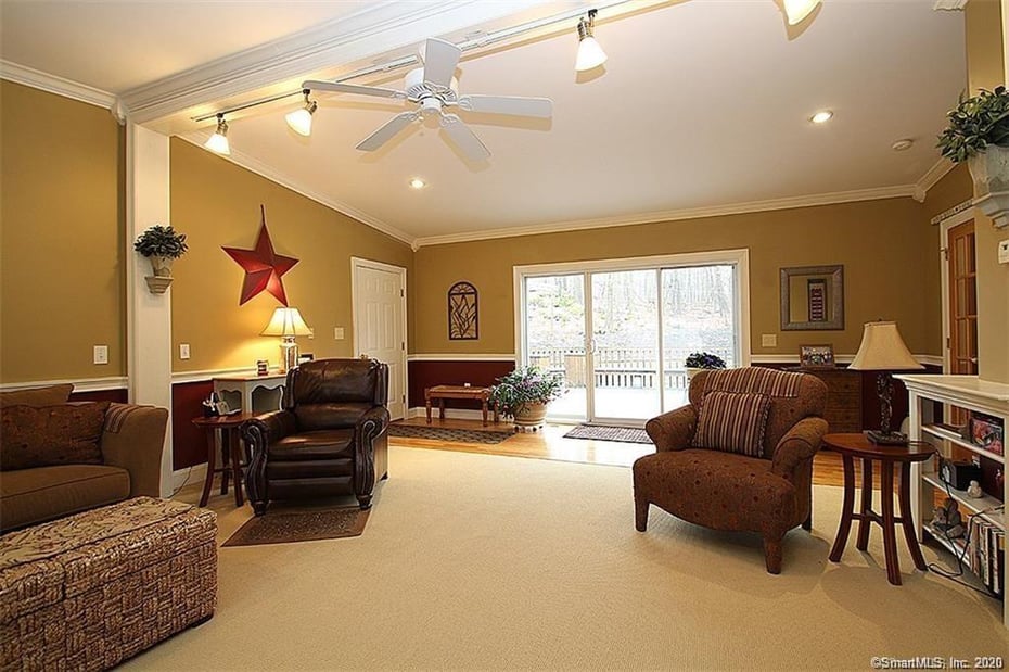 44 Tuttle Court Photo 15