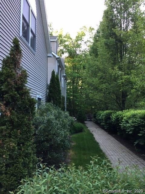 44 Tuttle Court Photo 11