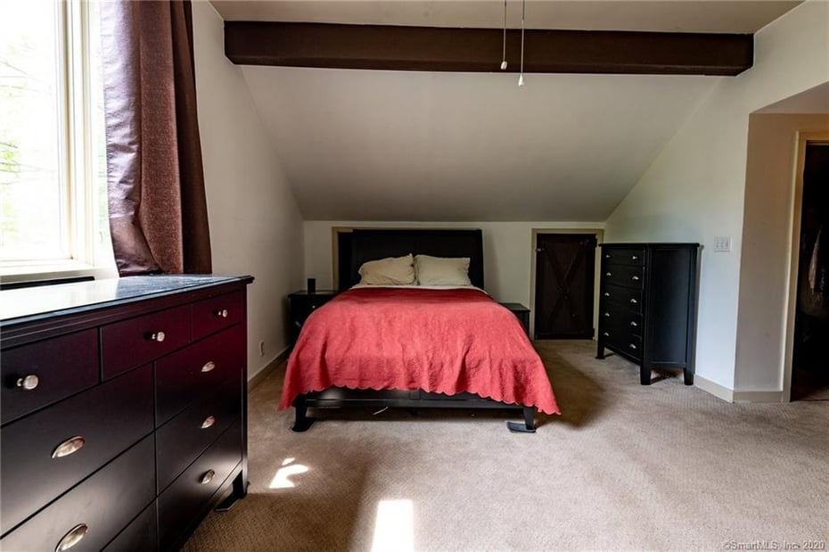 16 Summit Drive Photo 11
