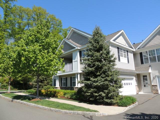 2 Franklin Court Photo 1