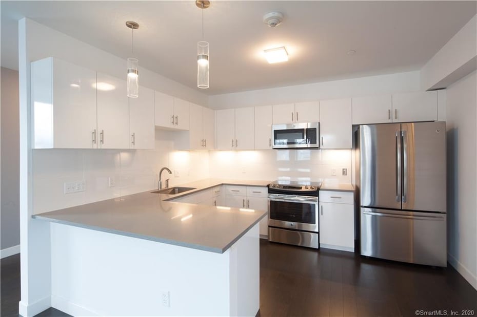 16 Cross Street #206 Photo 7