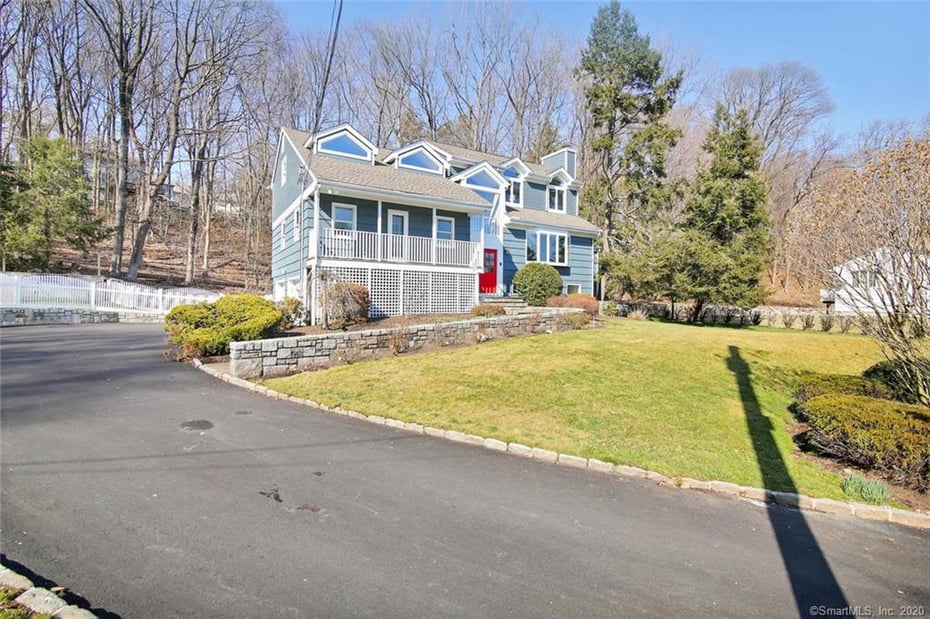 10 East Meadow Lane Photo 40