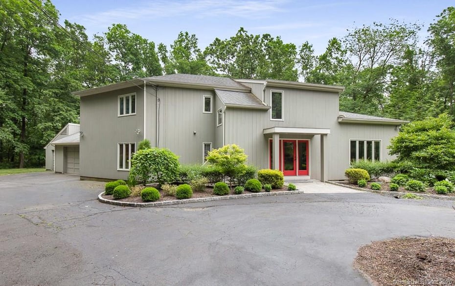 141 Newton Road Photo 1