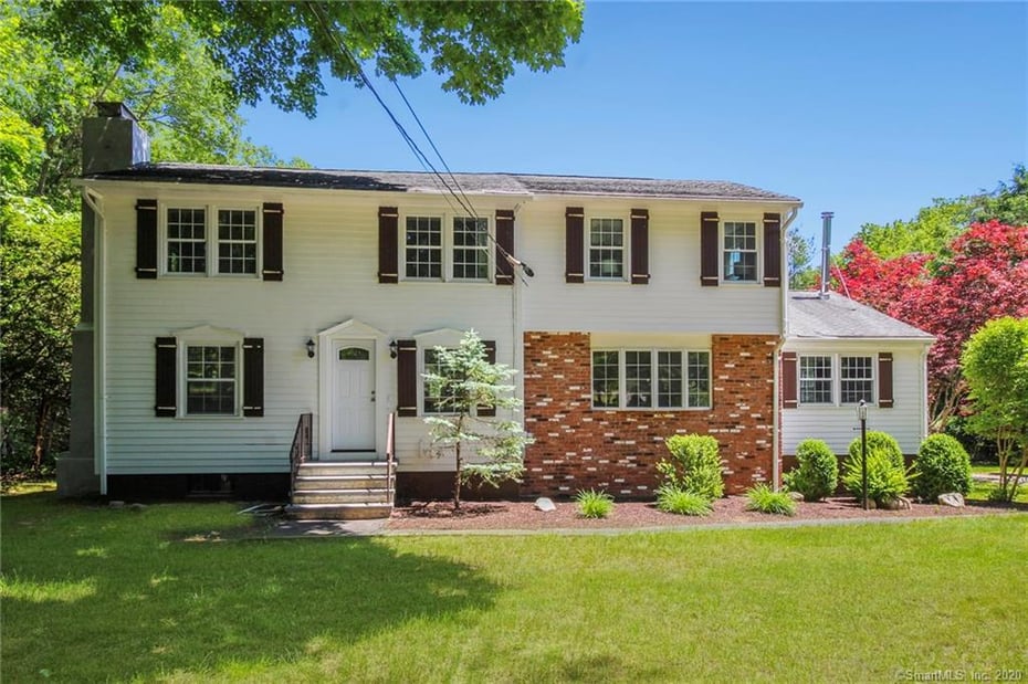 27 Acorn Hill Road Photo 1