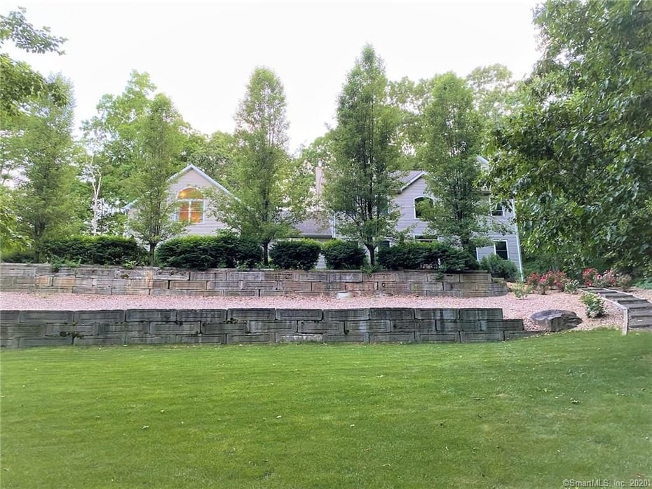 44 Tuttle Court Photo 1