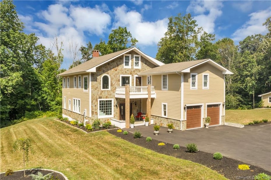211 Meeting House Hill Road Photo 1