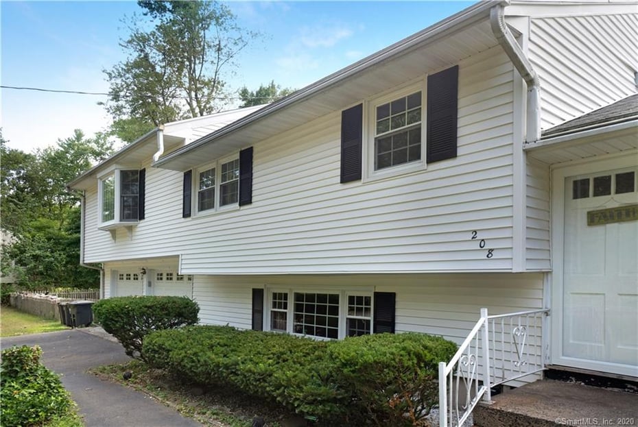 208 Pool Road Photo 1