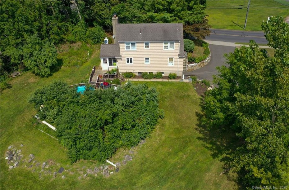176 Shelter Rock Road Photo 1