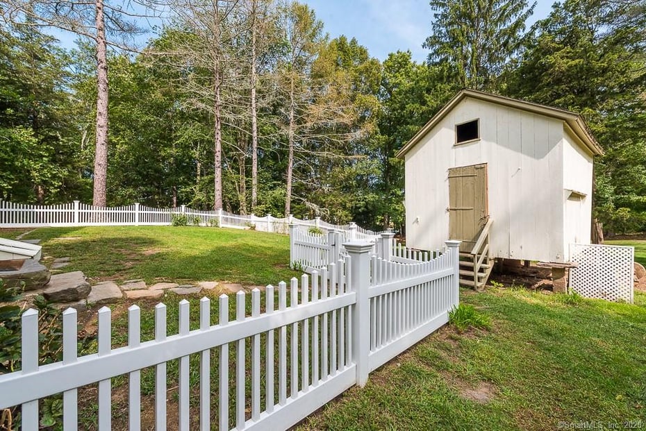 448 Grove Beach Road North Photo 15