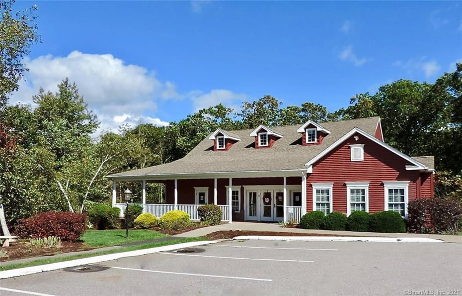 18 Laurel Ridge Photo 1
