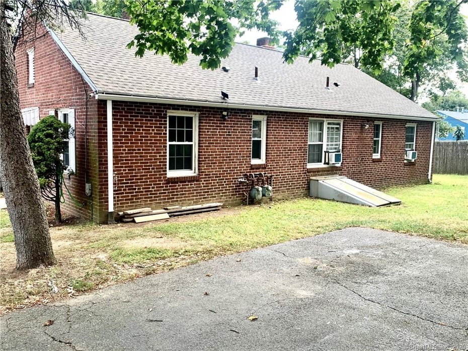 125-127 Alexander Drive Photo 1