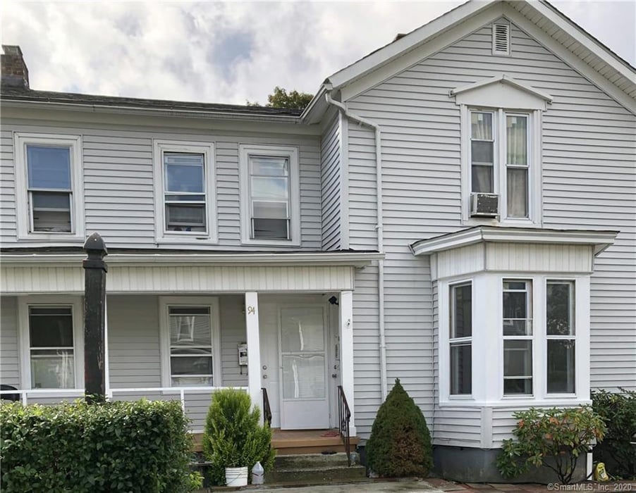 94 Elm Street Photo 2